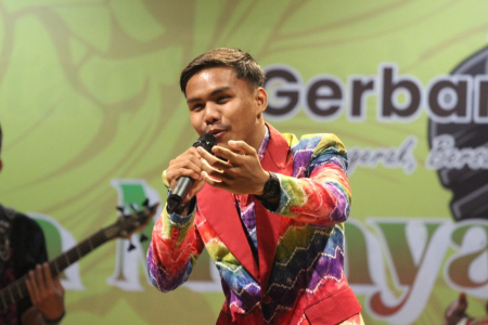 LOMBA MENYANYI LAGU BANJAR