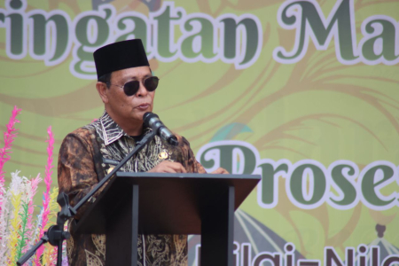 LESTARIKAN TRADISI BAAYUN MAULID