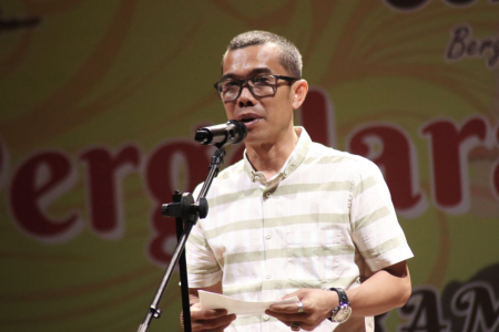 WADAH SENIMAN BEREKSPRESI