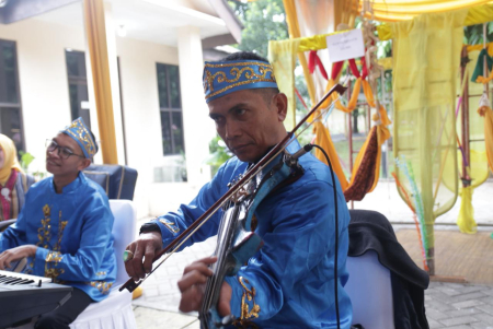 MAINKAN VIOLA