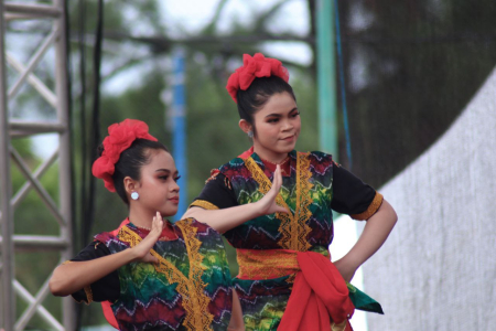 TARI KREASI DAERAH