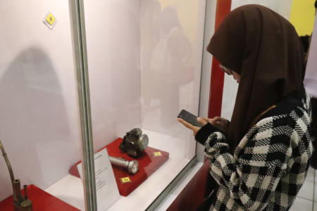 KOLEKSI ALAT PENERANGAN