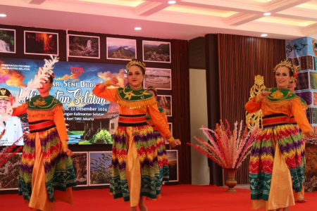 TARI KREASI BANJAR