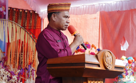 ACARA ADAT TULUDE DI DESA SIOKONA