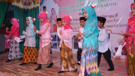 TARI DANA-DANA CEMERLANG