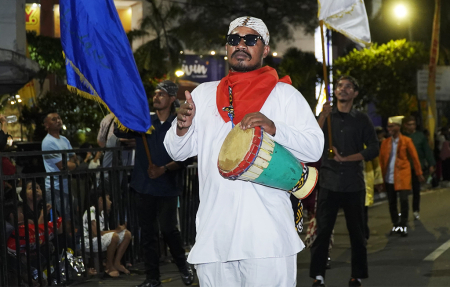 KARNAVAL BUDAYA MUNAS VII APEKSI