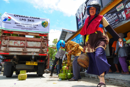 BAWA TABUNG GAS LPG 