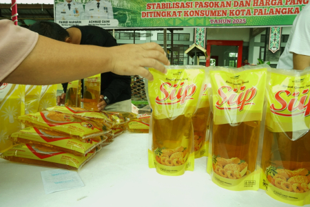 PILIH MINYAK GORENG