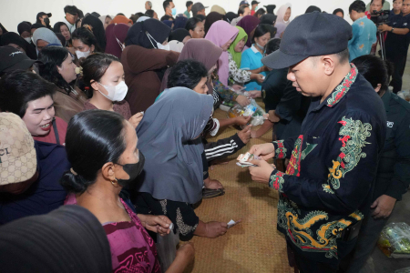 ANTRE BELI PAKET SEMBAKO MURAH