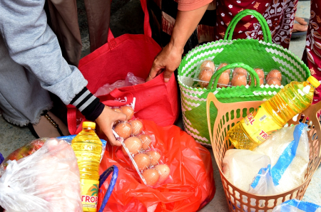 ATUR BARANG BELANJAAN