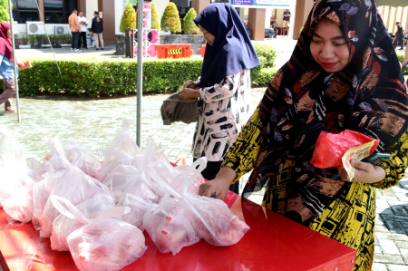 DAGING AYAM MURAH