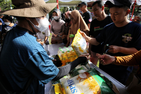 GERAKAN PASAR MURAH HUT KE-62 TVRI 