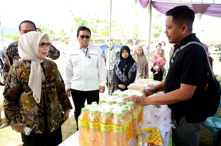 HARGA MINYAK GORENG STABIL