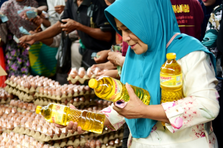HARGA MINYAK GORENG STABIL