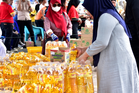 HARGA MINYAK GORENG STABIL
