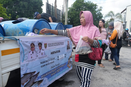 BUNGKUS IKAN NILA