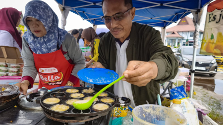 TUANG ADONAN BINGKA PISANG