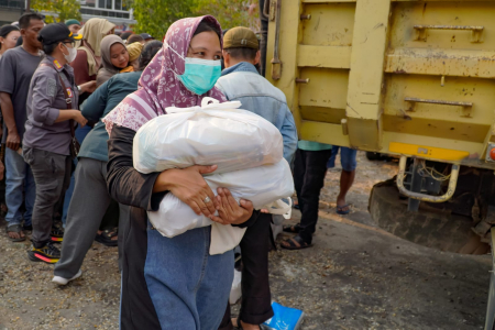 BAWA PAKET SEMBAKO