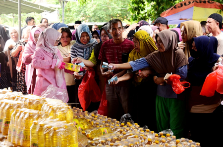 MINYAK GORENG BERSUBSIDI