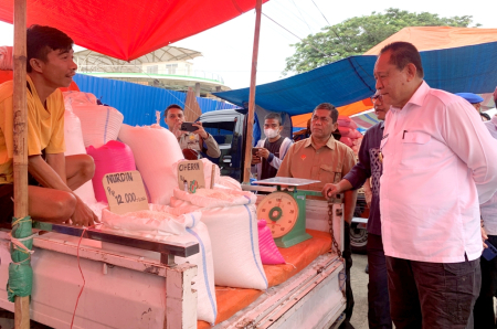 PANTAU HARGA BERAS