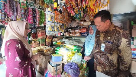 SIDAK STOK BERAS DI PASAR TRADISIONAL