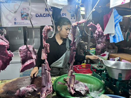 PENJUAL DAGING SAPI