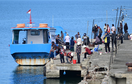 PELABUHAN PENYEBERANGAN KE PULAU ACEH