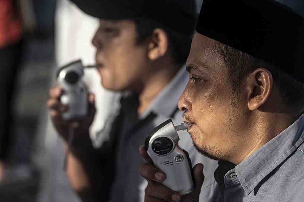 PEMERIKSAAN KESEHATAN SOPIR BUS MUDIK