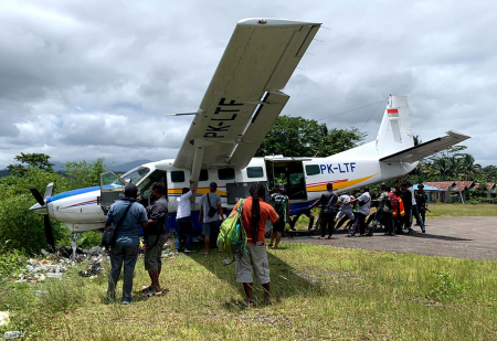KECELAKAAN PESAWAT DI PAPUA PENGUNUNGAN