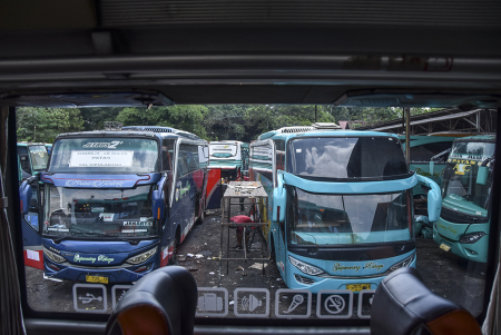 PERSIAPAN KELAIKAN BUS JELANG LIBUR NATARU