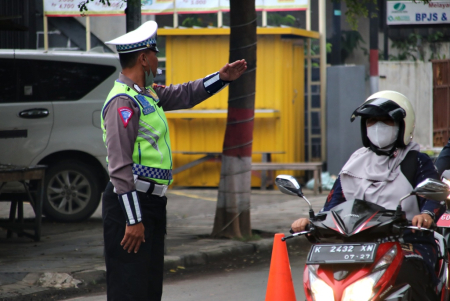 ATUR LALU LINTAS di BLORA