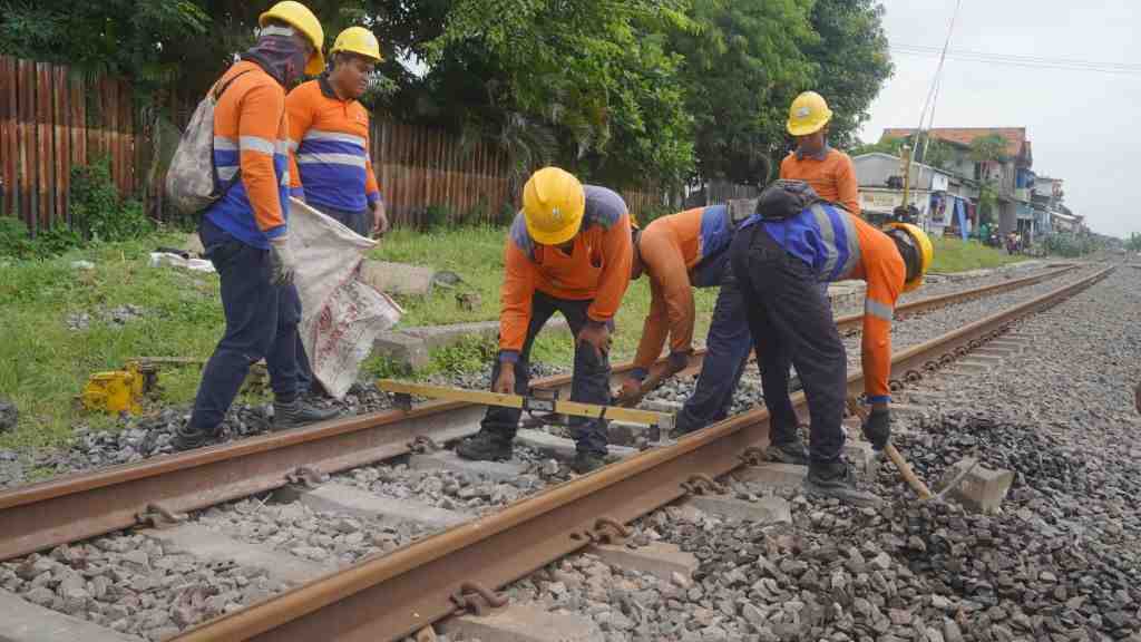 UKUR LEBAR JALUR  REL KA