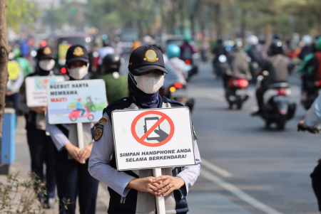 SRIKANDI DISHUB SOSIALISASI BERLALU LINTAS
