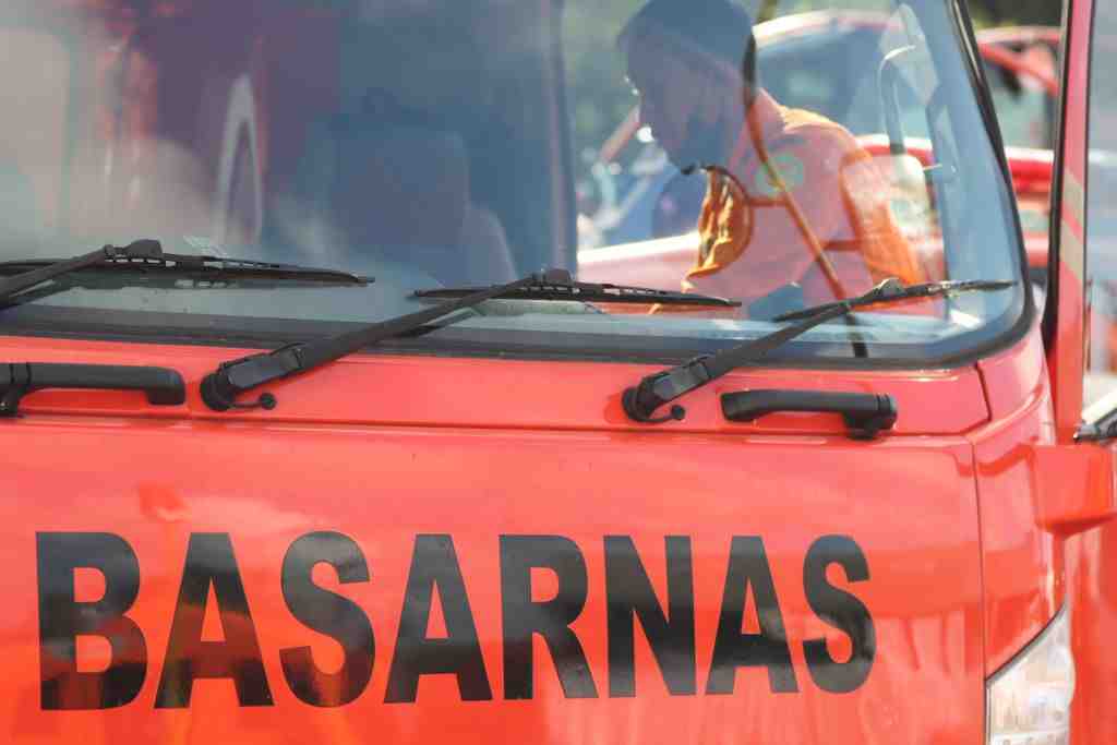 RESCUE TRUK BASARNAS