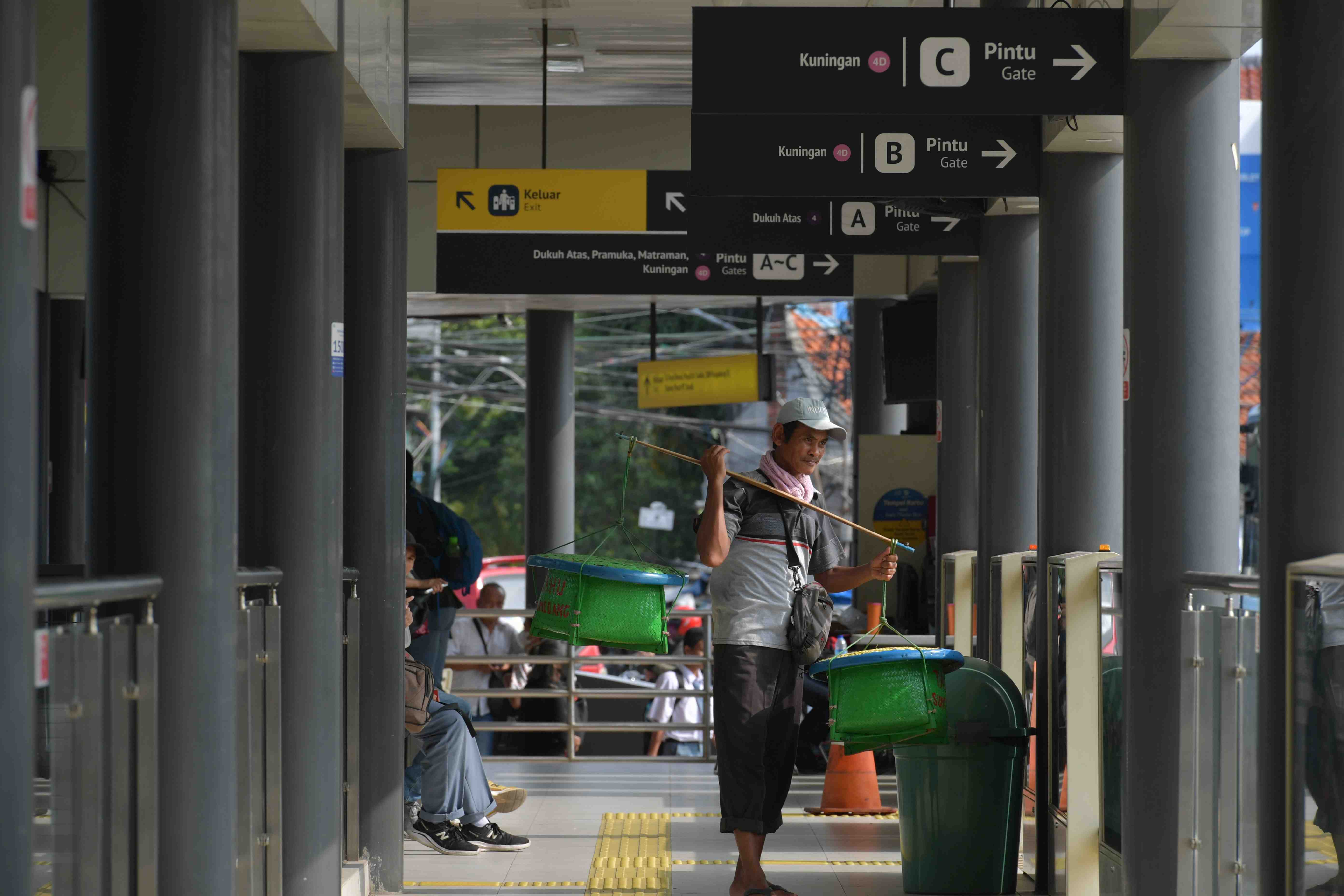 TARGET PENUMPANG TRANSJAKARTA TAHUN 2024