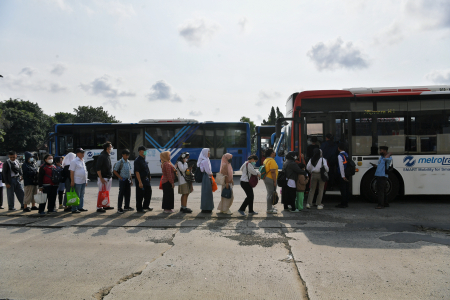 TARGET PENUMPANG TRANSJAKARTA TAHUN 2024