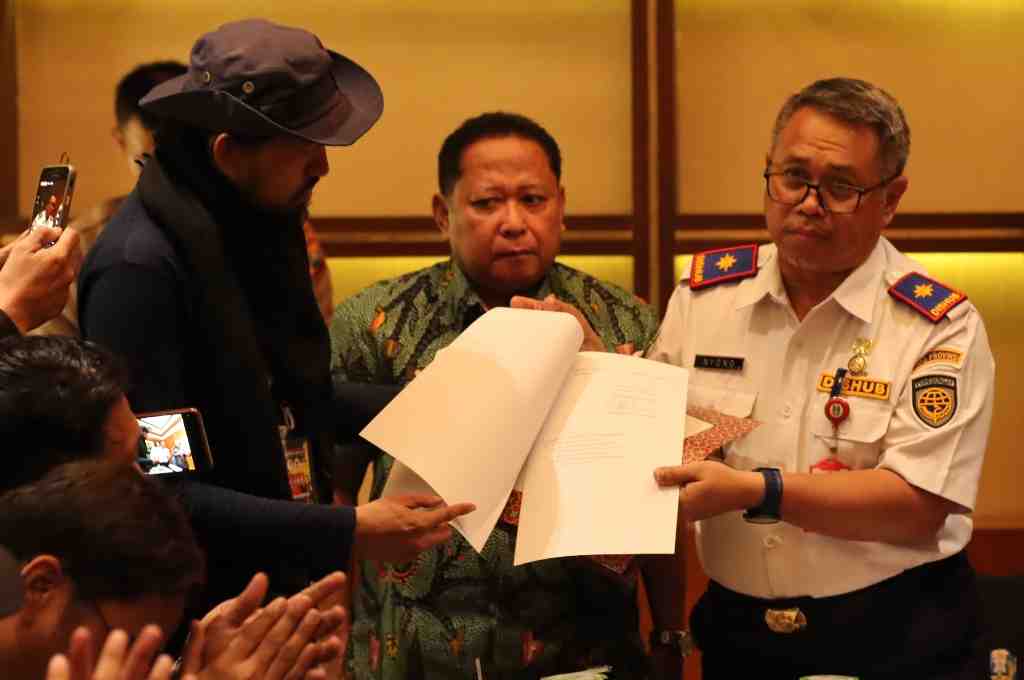 FRONTAL APRESIASI SK GUBERNUR JATIM