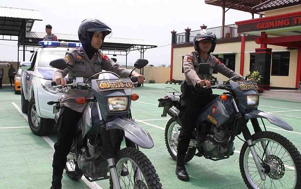 PELATIHAN PENGAMANAN VIP