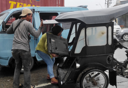 PENUMPANG BENTOR