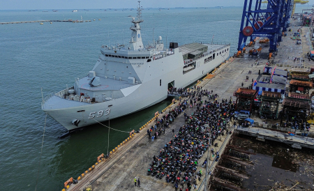 ARUS BALIK PEMUDIK GRATIS KAPAL TNI AL