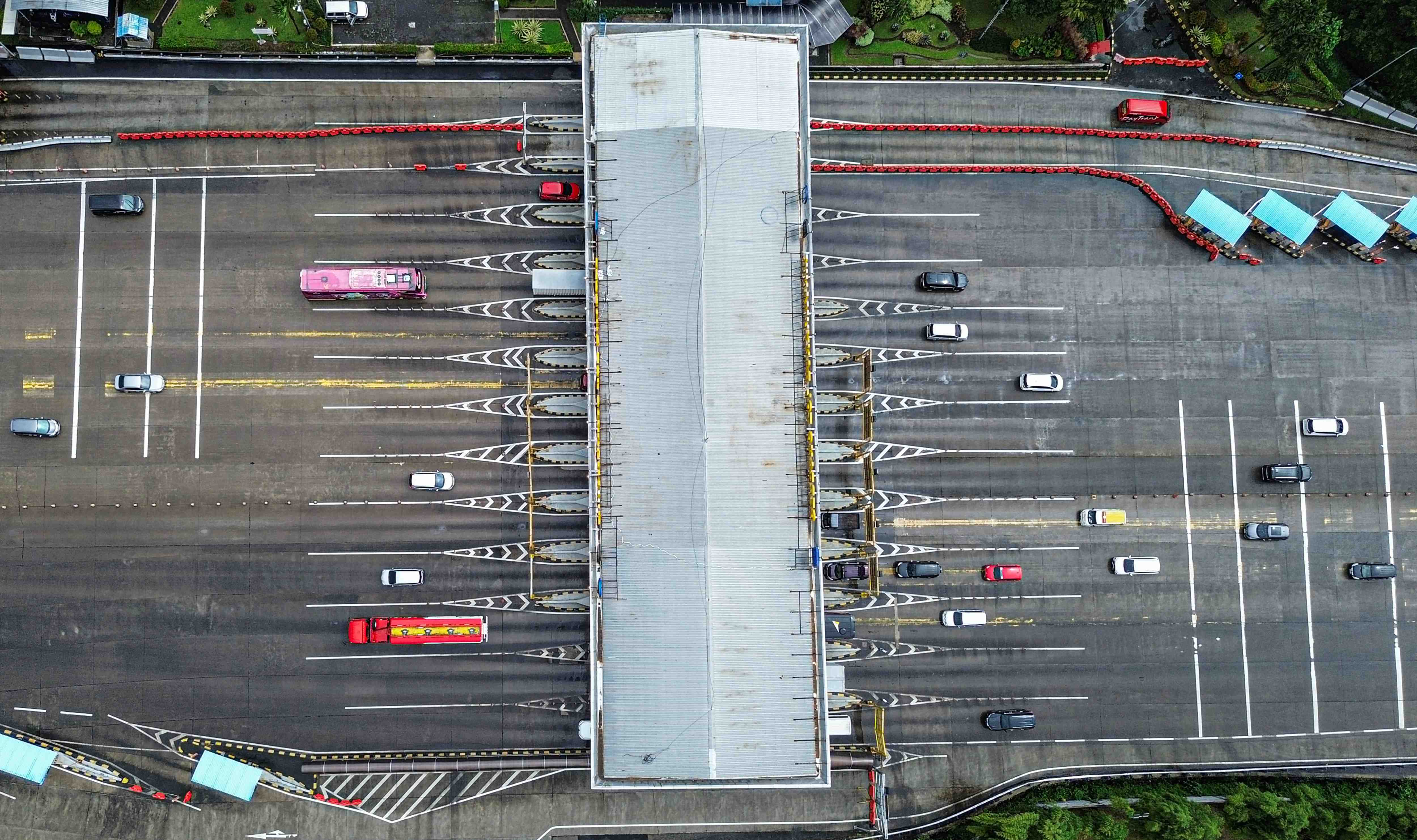 PEMERINTAH SIAPKAN DISKON TARIF TOL