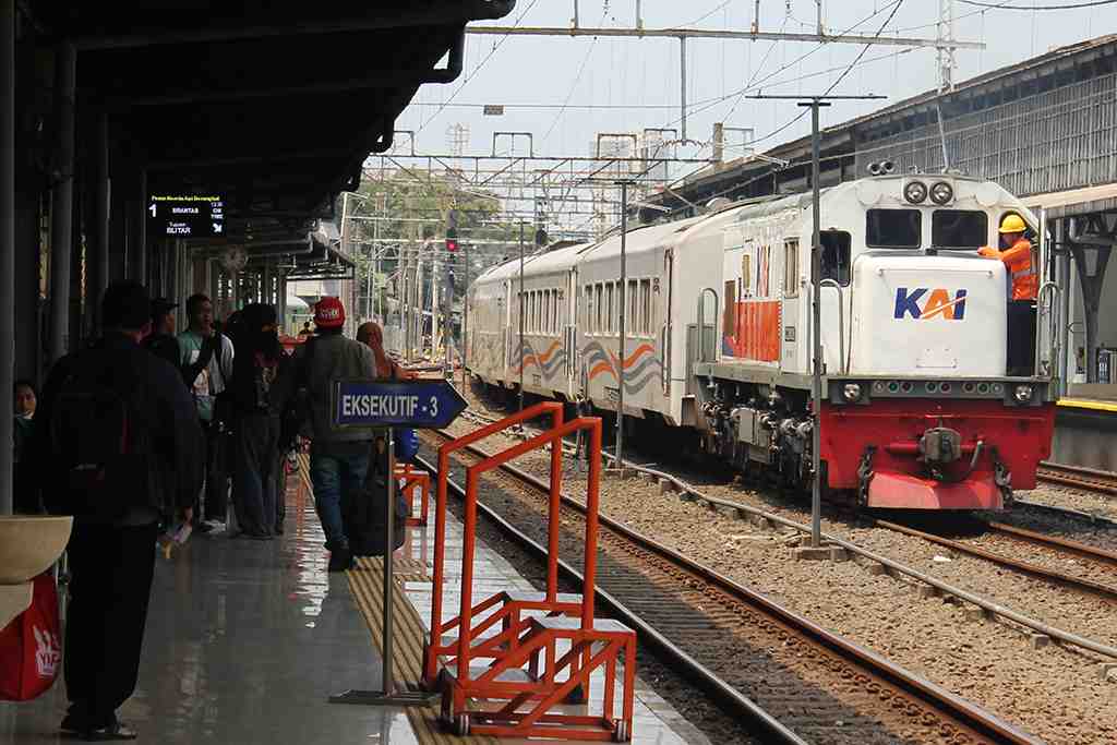 PT KAI TAMBAH 84 PERJALANAN KERETA UNTUK LIBUR NATARU