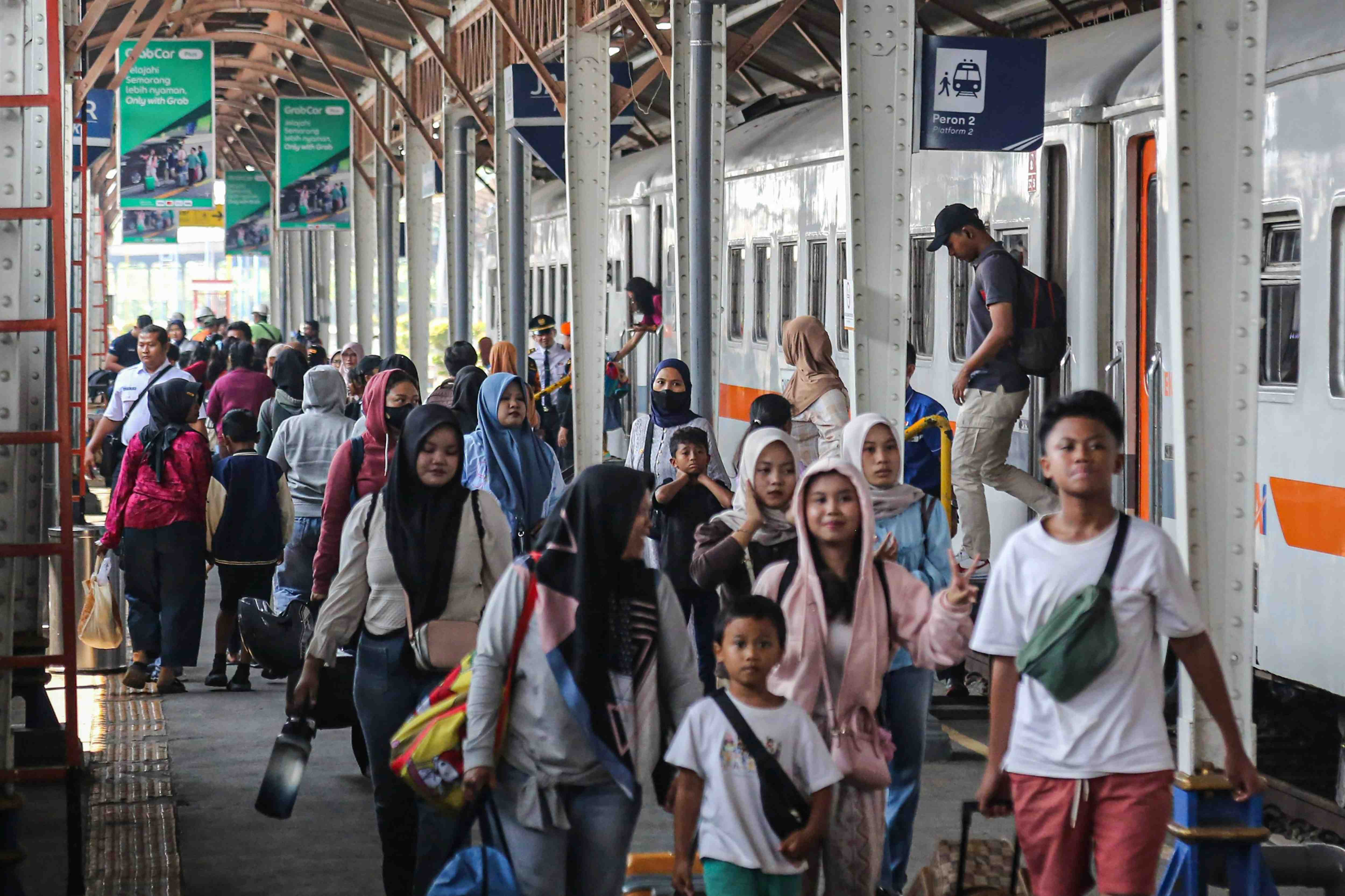 STIMULUS TARIF TRANSPORTASI PADA SEMESTER II 2026