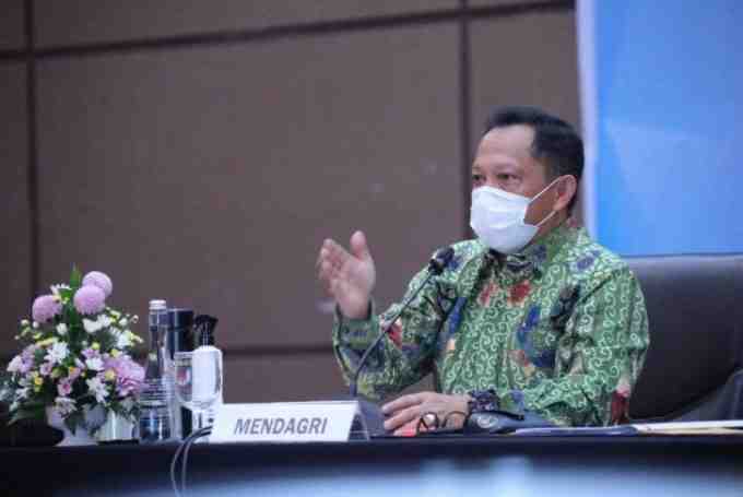Home Minister Calls for Health Protocol Compliance