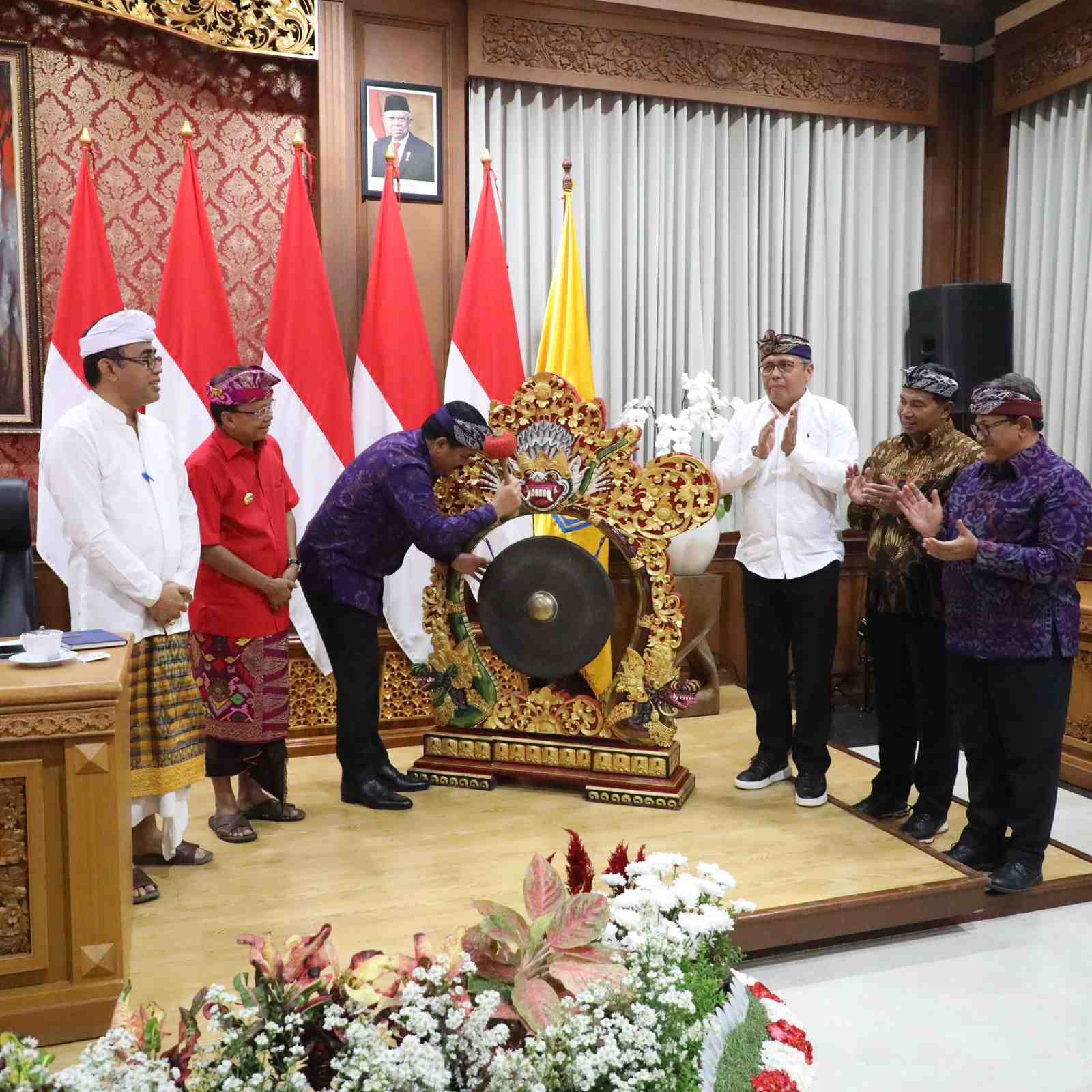 Catatkan Sejarah, Denpasar Jadi Kota Lengkap Pertama di Indonesia