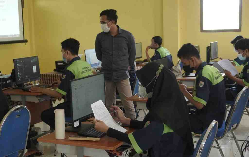 [SIARAN PERS] Kominfo Sediakan Kuota 100 Ribu Beasiswa Program Pelatihan DTS Tahun 2023