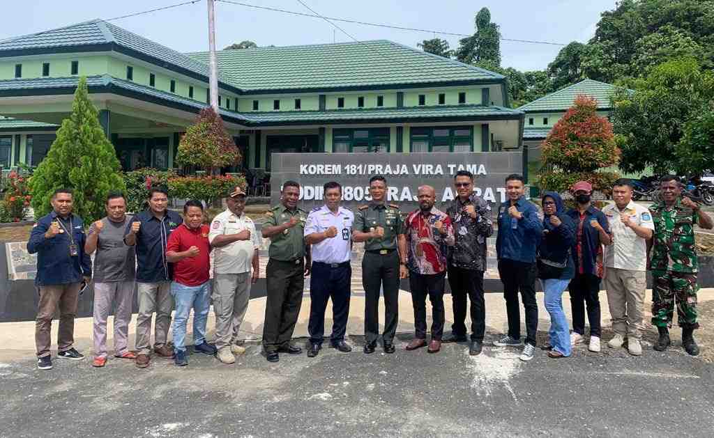Dandim Raja Ampat Sosialisasikan Rekrutmen Komcad untuk Matra Darat 