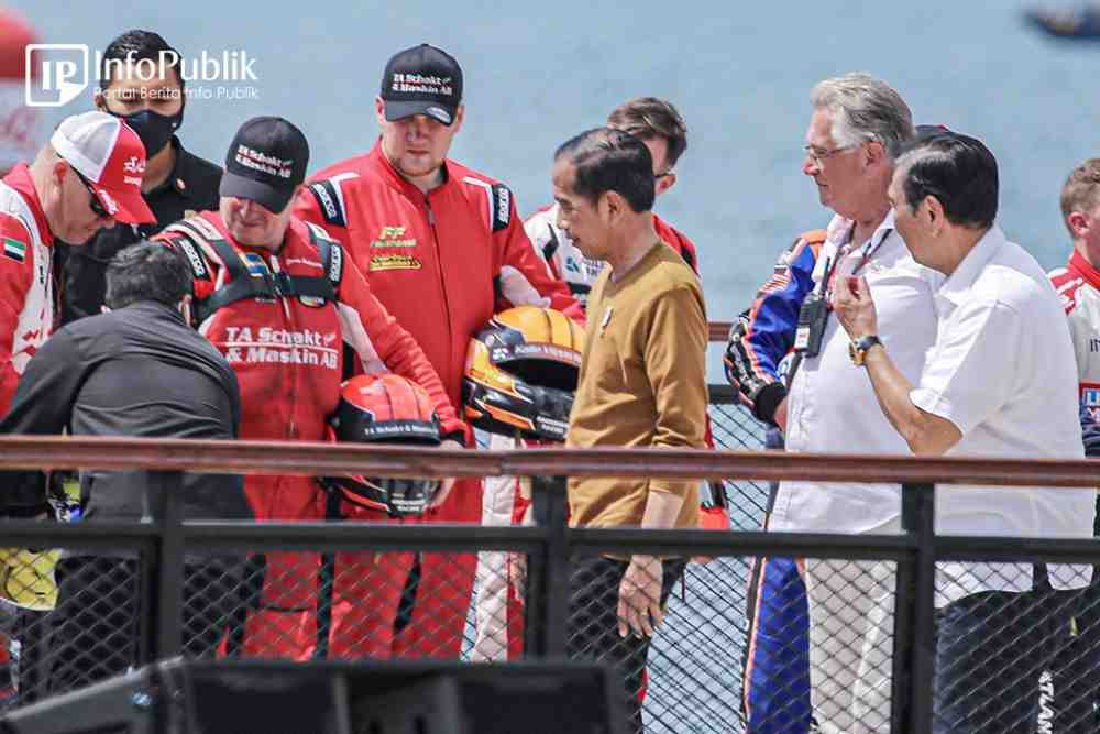 Presiden Minta UMKM Toba Terus Berkembang Usai Gelaran F1 PowerBoat 2023