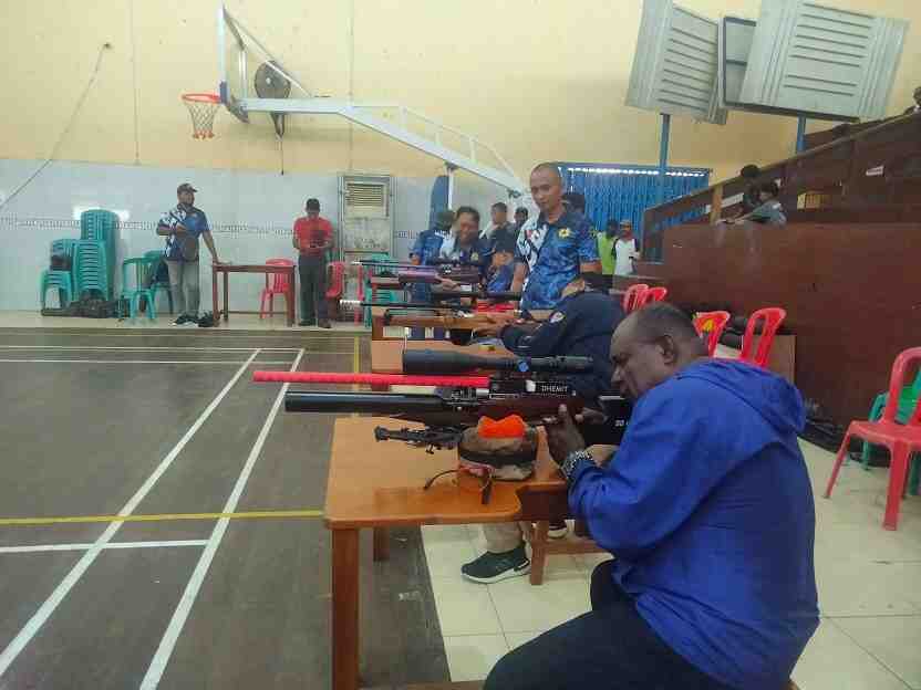 Ratusan Pelajar dan Masyarakat Ikuti Lomba Menembak Senapan  