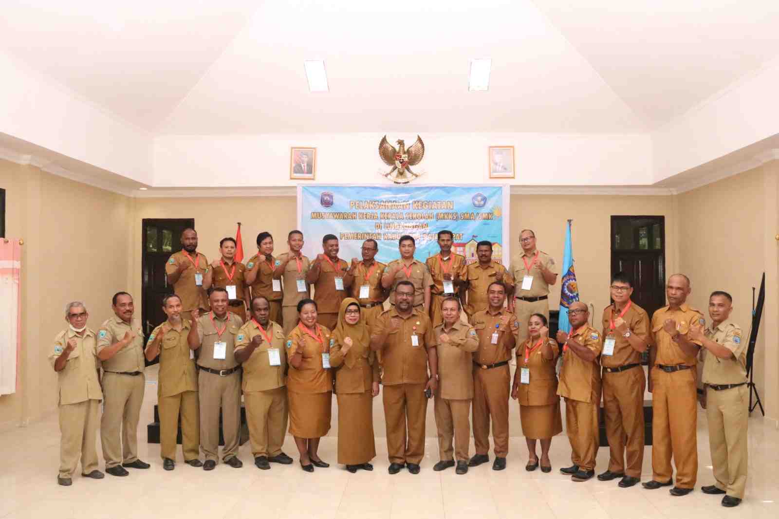 Tingkatkan Mutu Pendidikan, Kepala Sekolah SMA/SMK se-Raja Ampat Gelar Musyawarah Kerja